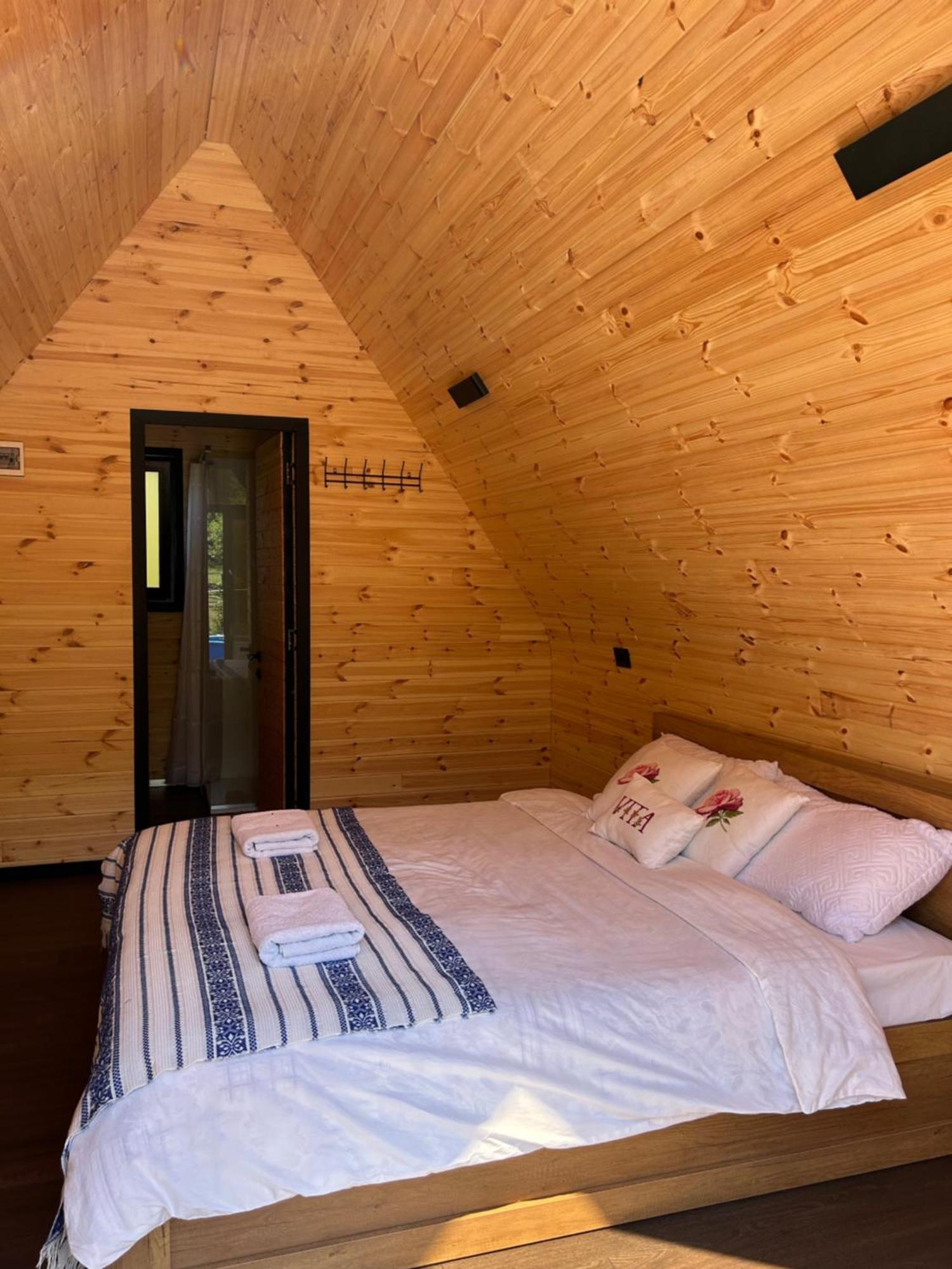 Vita Guesthouse Bajram Curri Kültér fotó