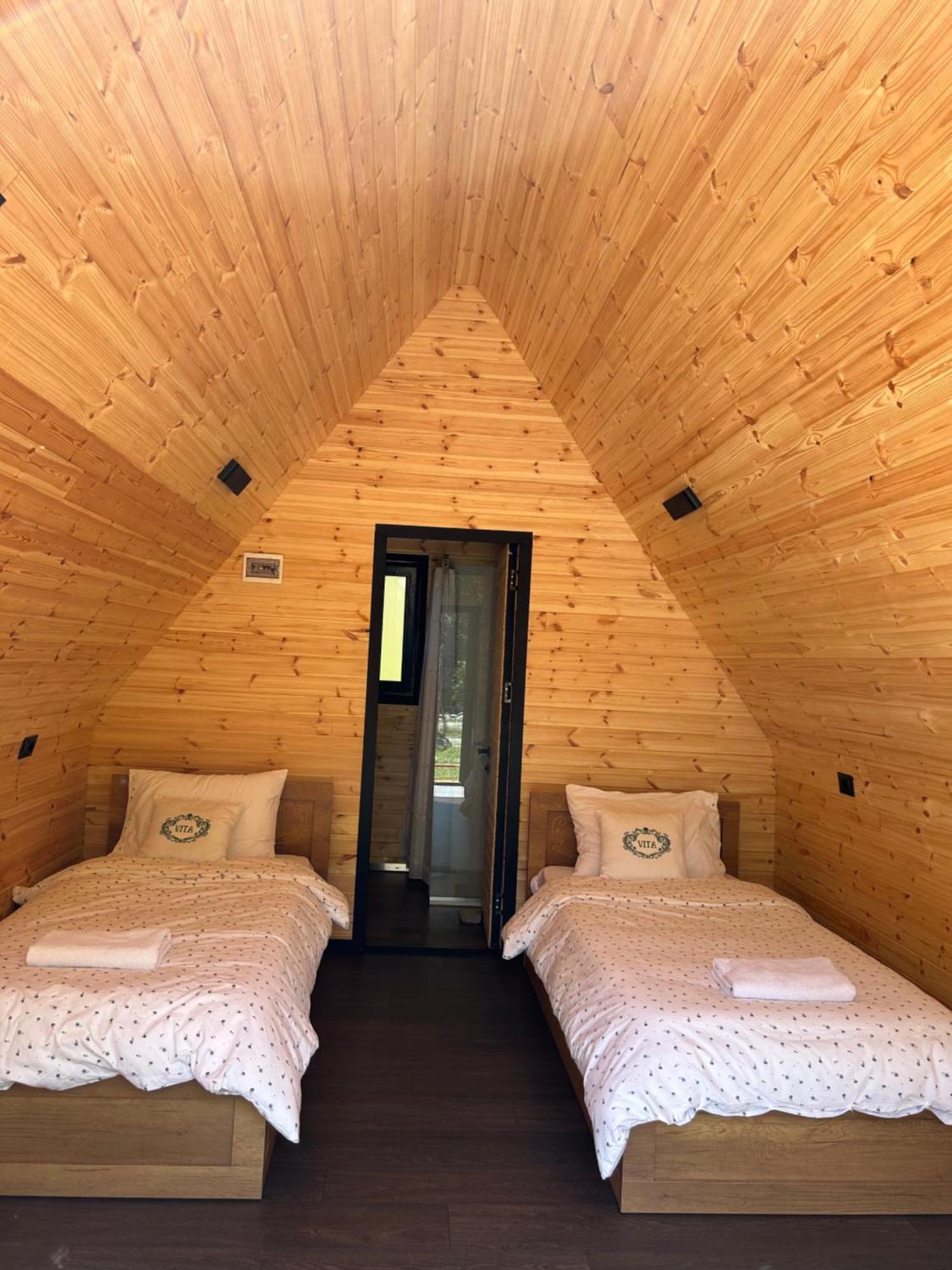 Vita Guesthouse Bajram Curri Kültér fotó