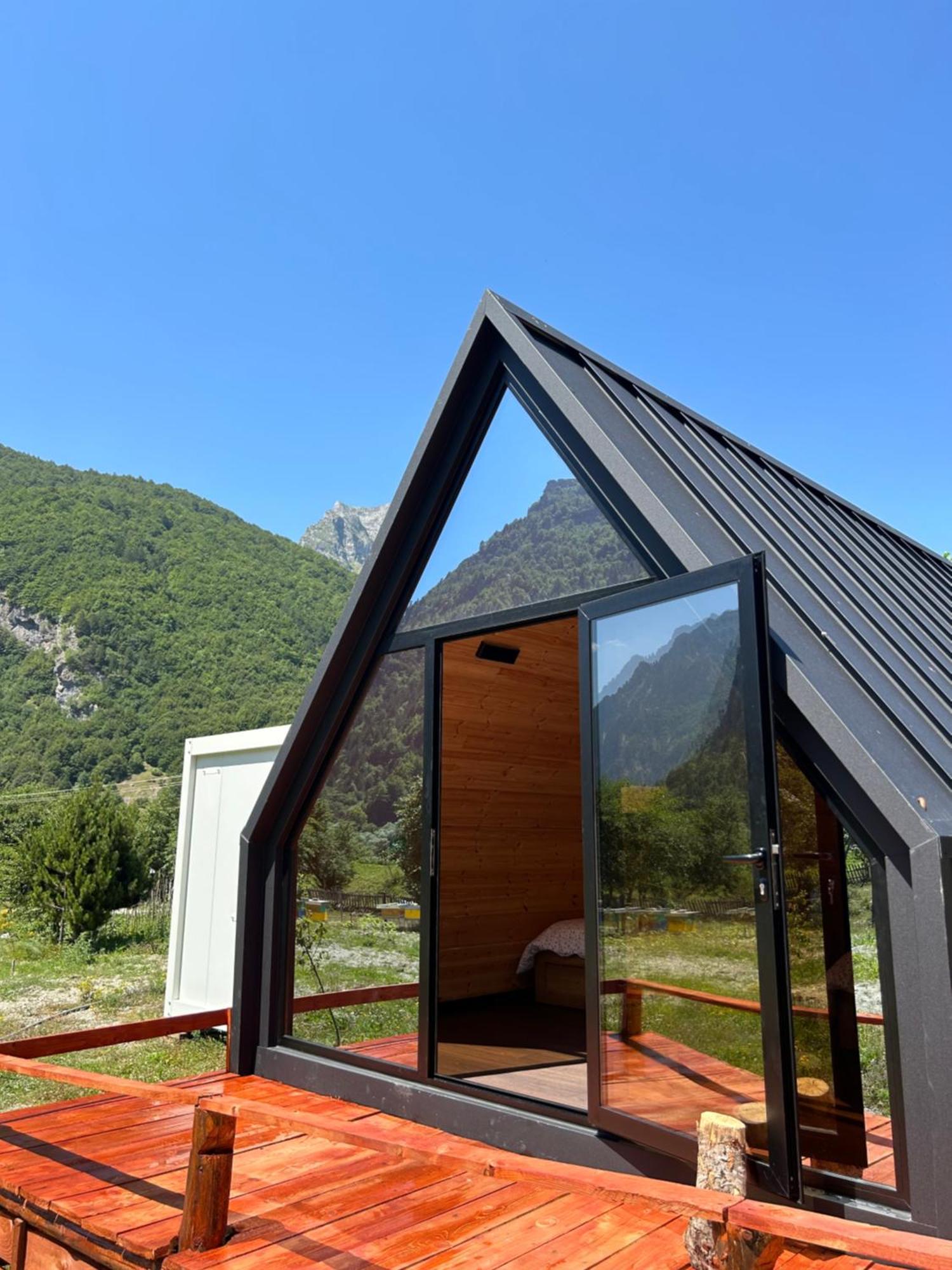 Vita Guesthouse Bajram Curri Kültér fotó